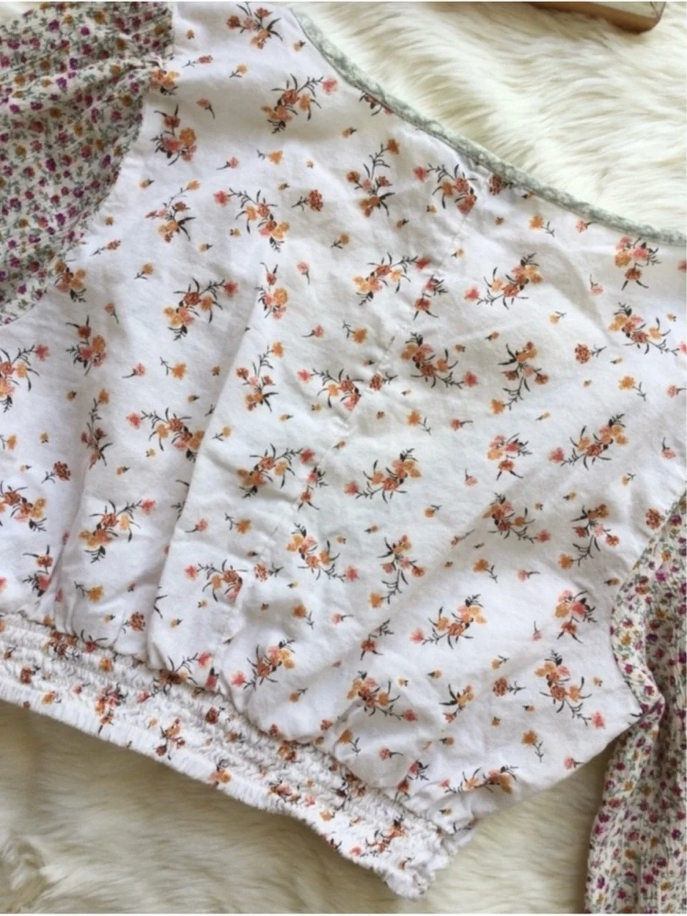 American Eagle White Floral Patchwork Eyelet Crop Top Sz XS Cottagecore
